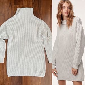 ARITZIA - Montpellier Sweater Dress sz Small/Medium